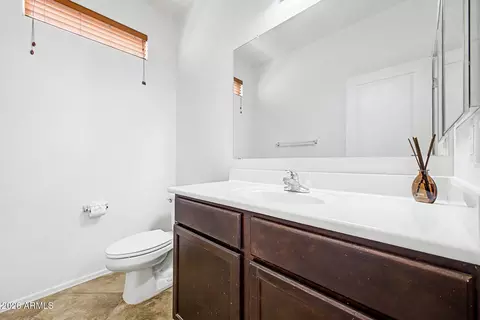Bath - 92 E Palomino Dr, Gilbert, AZ 85296 photo 1 of 5