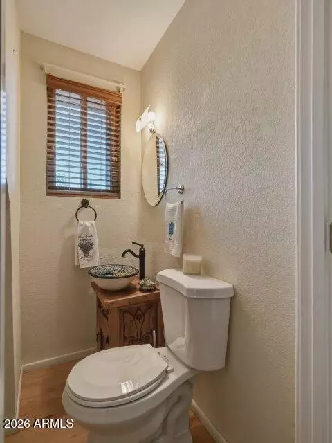 Bath - 8076 W Lufkin Dr, Pine, AZ 85544 photo 2 of 2