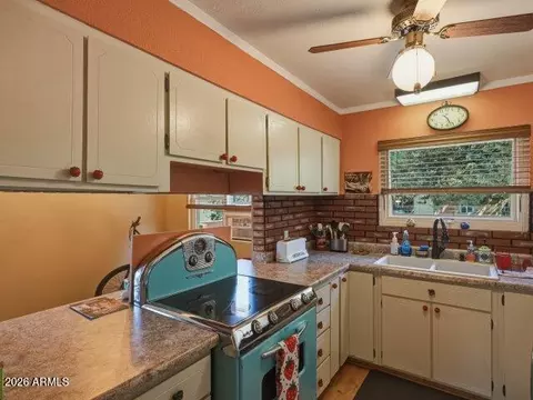 Kitchen - 8076 W Lufkin Dr, Pine, AZ 85544 photo 1 of 4