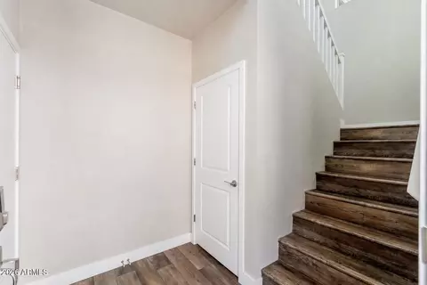 Entry Way - 762 E Ginko Ave #201, Gilbert, AZ 85297 photo 2 of 2
