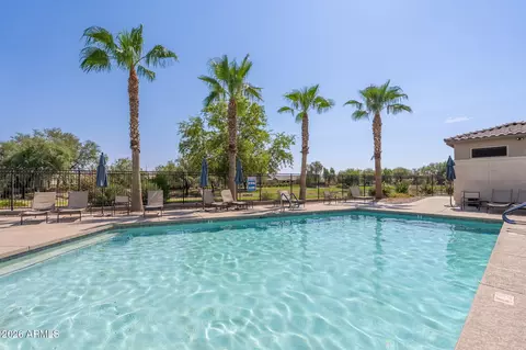 Exterior - 762 E Ginko Ave #201, Gilbert, AZ 85297 photo 5 of 8