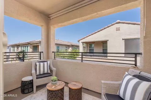 Exterior - 762 E Ginko Ave #201, Gilbert, AZ 85297 photo 1 of 8