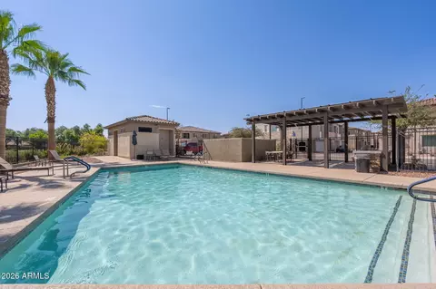 Exterior - 762 E Ginko Ave #201, Gilbert, AZ 85297 photo 6 of 8