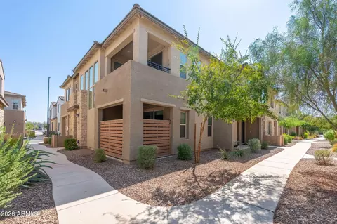 Exterior - 762 E Ginko Ave #201, Gilbert, AZ 85297 photo 3 of 8