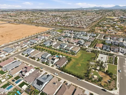 View/Area - 11050 E Unity Ave, Mesa, AZ 85212 photo 2 of 4