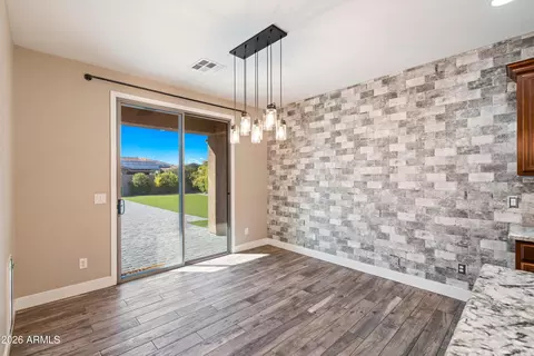 Dining - 2020 W Bajada Rd, Phoenix, AZ 85085 photo 1 of 1