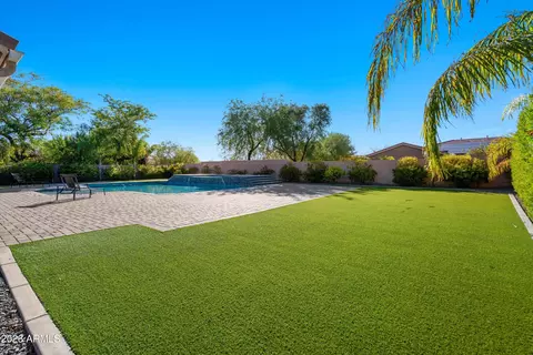 Exterior - 2020 W Bajada Rd, Phoenix, AZ 85085 photo 4 of 17