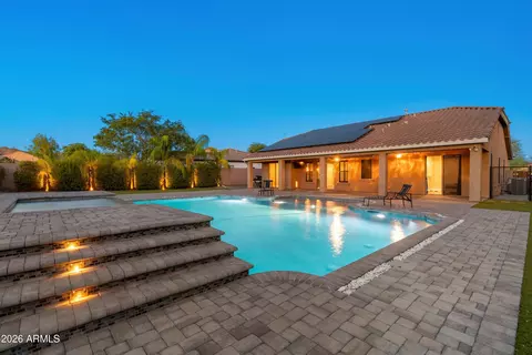Exterior - 2020 W Bajada Rd, Phoenix, AZ 85085 photo 11 of 17