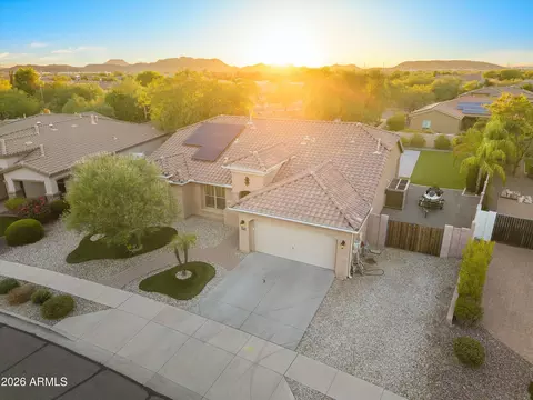 View/Area - 2020 W Bajada Rd, Phoenix, AZ 85085 photo 6 of 7