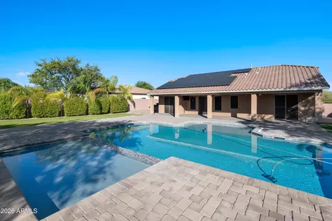 Exterior - 2020 W Bajada Rd, Phoenix, AZ 85085 photo 7 of 17