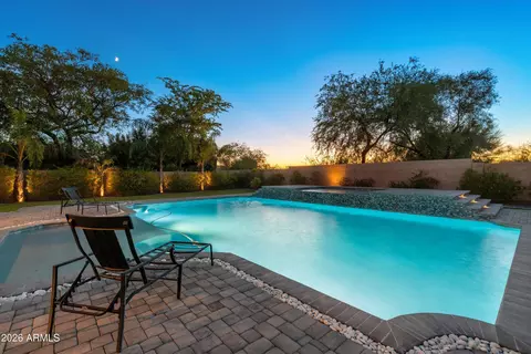 Exterior - 2020 W Bajada Rd, Phoenix, AZ 85085 photo 12 of 17