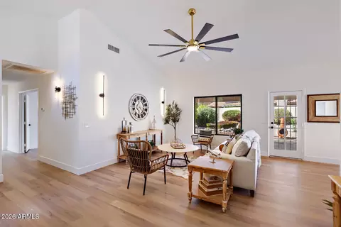 9232 W Behrend Dr, Peoria, AZ 85382