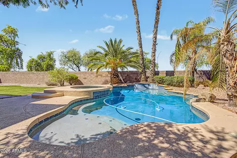 Exterior - 10520 E Olla Ave, Mesa, AZ 85212 photo 10 of 11