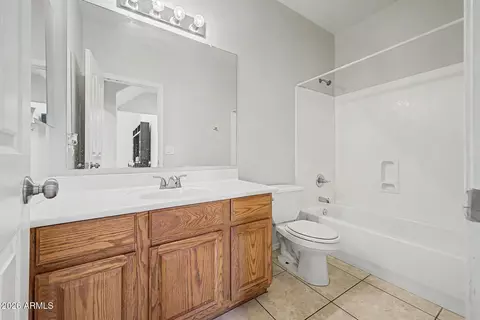 Bath - 10520 E Olla Ave, Mesa, AZ 85212 photo 1 of 5