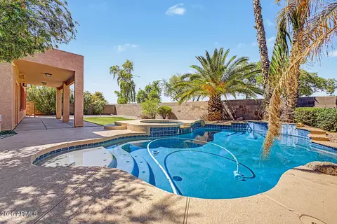 Exterior - 10520 E Olla Ave, Mesa, AZ 85212 photo 9 of 11