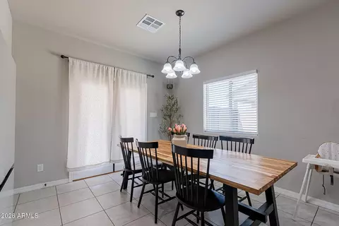Dining - 7875 E 34th Pl, Yuma, AZ 85365 photo 2 of 2