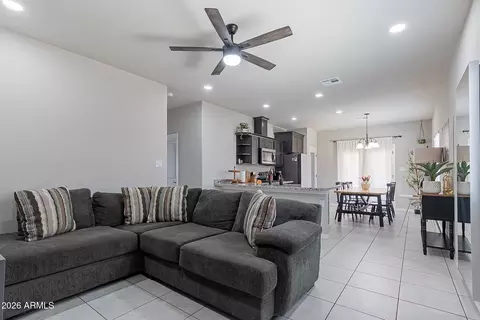 Entry Way - 7875 E 34th Pl, Yuma, AZ 85365 photo 1 of 2