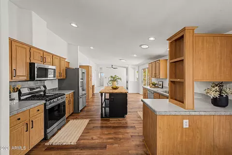 2705 W Mockingbird St, Apache Junction, AZ 85120 photo 5