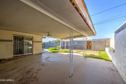 Exterior - 1340 E Townley Ave, Phoenix, AZ 85020 photo 3 of 9