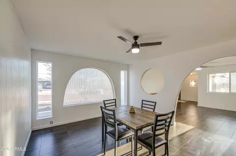 Dining - 1340 E Townley Ave, Phoenix, AZ 85020 photo 1 of 4