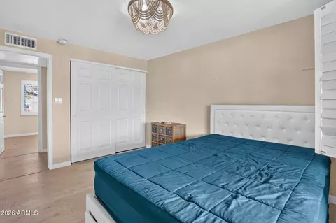 Bedroom - 3629 E Winchcomb Dr, Phoenix, AZ 85032 photo 4 of 6