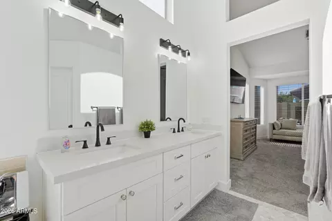 Bath - 2906 E Merrill Ave, Gilbert, AZ 85234 photo 1 of 4