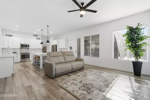 Living - 2906 E Merrill Ave, Gilbert, AZ 85234 photo 1 of 1