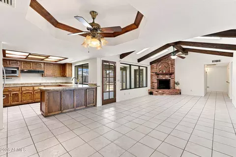 Living - 5362 E Dolphin Ave, Mesa, AZ 85206 photo 8 of 8