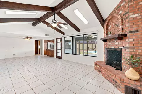 Living - 5362 E Dolphin Ave, Mesa, AZ 85206 photo 5 of 8