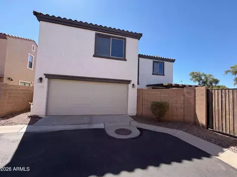 Exterior - 2856 E Megan St, Gilbert, AZ 85295 photo 2 of 9