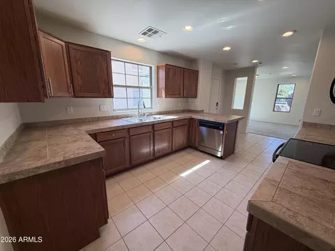 Kitchen - 2856 E Megan St, Gilbert, AZ 85295 photo 3 of 4