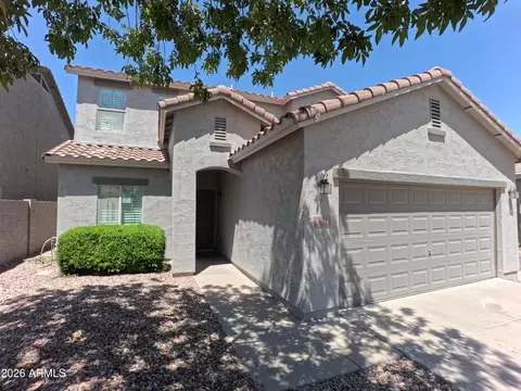 372 E Goldmine Ct, San Tan Valley, AZ 85140