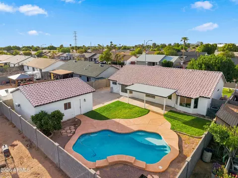 View/Area - 8123 E Des Moines St, Mesa, AZ 85207 photo 3 of 9