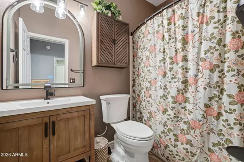 Bath - 1446 E Nighthawk Way, Phoenix, AZ 85048 photo 3 of 3