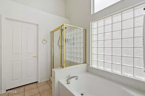 Bath - 464 E Baylor Ln, Gilbert, AZ 85296 photo 2 of 3