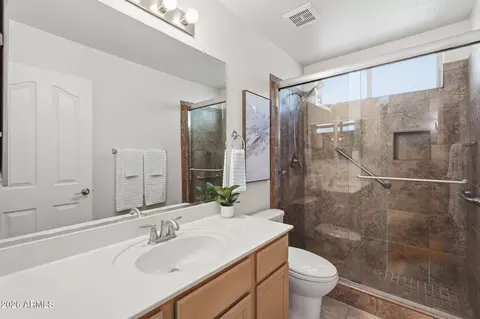 Bath - 464 E Baylor Ln, Gilbert, AZ 85296 photo 3 of 3