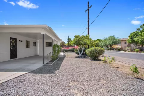 Exterior - 2201 E Campbell Ave, Phoenix, AZ 85016 photo 1 of 6