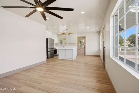 Living - 2201 E Campbell Ave, Phoenix, AZ 85016 photo 1 of 1