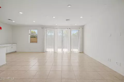 Living - 939 E Danbury Dr, Phoenix, AZ 85022 photo 2 of 3