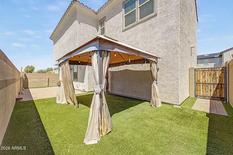 Exterior - 939 E Danbury Dr, Phoenix, AZ 85022 photo 9 of 9