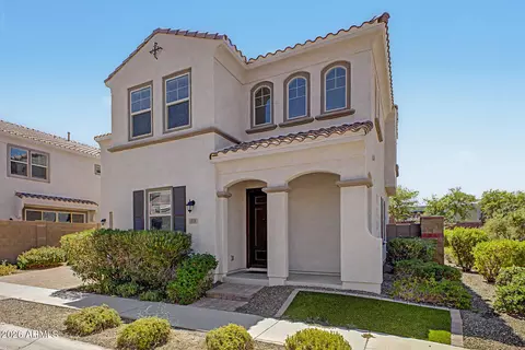 Exterior - 939 E Danbury Dr, Phoenix, AZ 85022 photo 5 of 9
