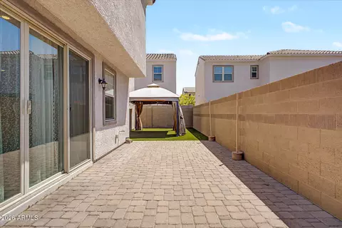 Exterior - 939 E Danbury Dr, Phoenix, AZ 85022 photo 8 of 9