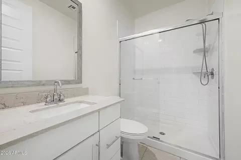 Bath - 939 E Danbury Dr, Phoenix, AZ 85022 photo 5 of 5