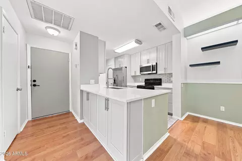 2035 S Elm St #247, Tempe, AZ 85282