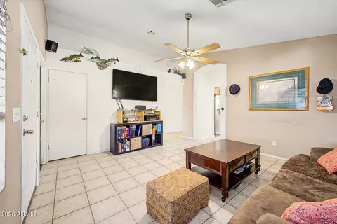 Living - 1096 E Graham Ln, Apache Junction, AZ 85119 photo 1 of 2