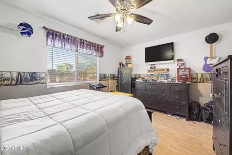 Bedroom - 1096 E Graham Ln, Apache Junction, AZ 85119 photo 3 of 5