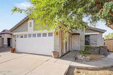 Exterior - 1096 E Graham Ln, Apache Junction, AZ 85119 photo 6 of 14