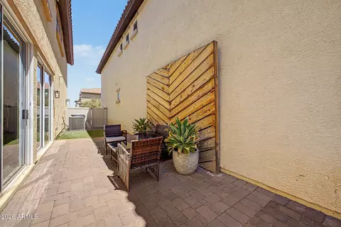 Exterior - 3795 E Hans Dr, Gilbert, AZ 85296 photo 2 of 15