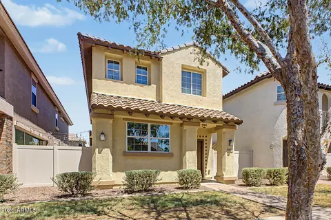 Exterior - 3795 E Hans Dr, Gilbert, AZ 85296 photo 6 of 15