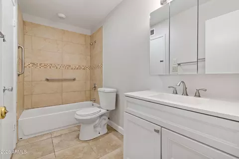 Bath - 10 E Hermosa Dr, Tempe, AZ 85282 photo 2 of 2